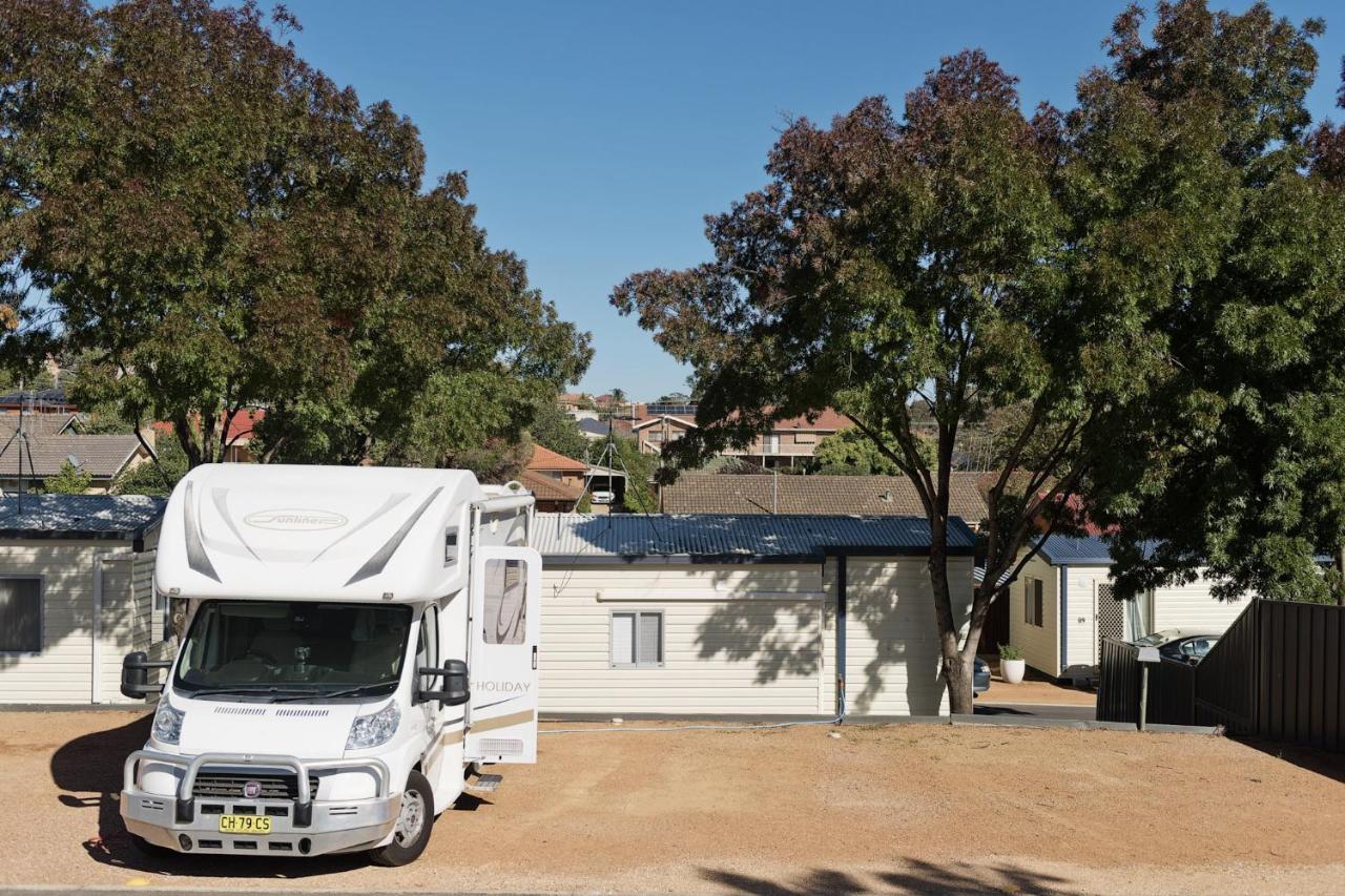 Hotel Crestview Tourist Park Queanbeyan Exterior foto